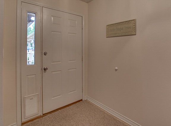 4th image of 206 Palo Verde Dr