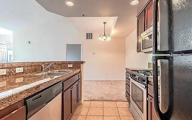 1875 Baudouin Pl #1734 — Photo 7