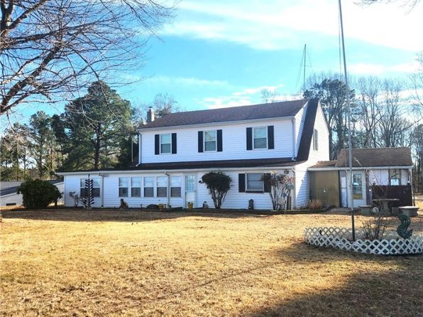 70 Hummingbird Ln, Jamaica, VA 23079