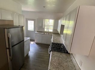 2813 Pine Ave, Mattoon, IL 61938