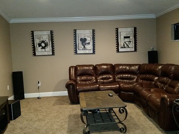 3rd image of 1057 Golf View Estates Dr