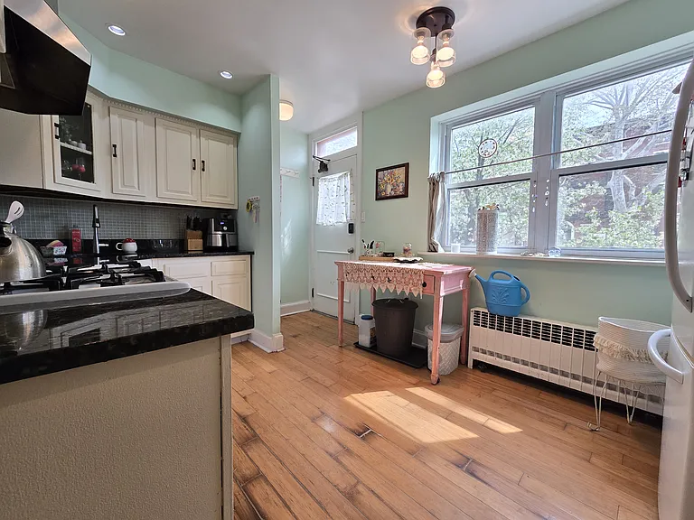 1320 S Broad St #A — Photo 10
