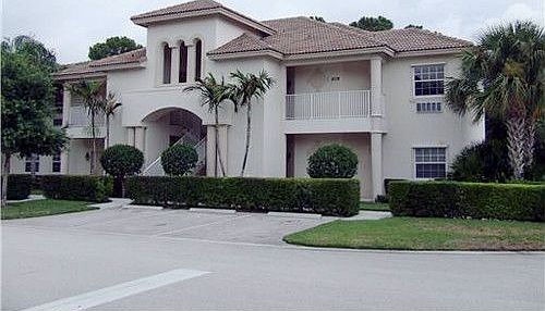 1st image of 8028 Carnoustie Pl