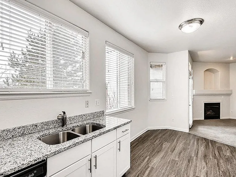 Allure Apartments — Photo 13
