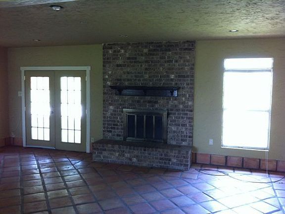 5th image of 140 County Road 106