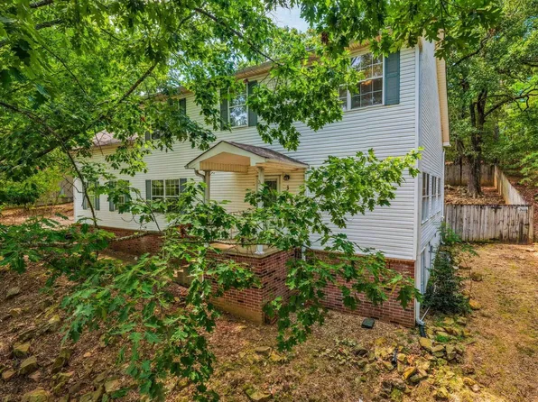 3 Rocky Top Cv, Maumelle, AR 72113