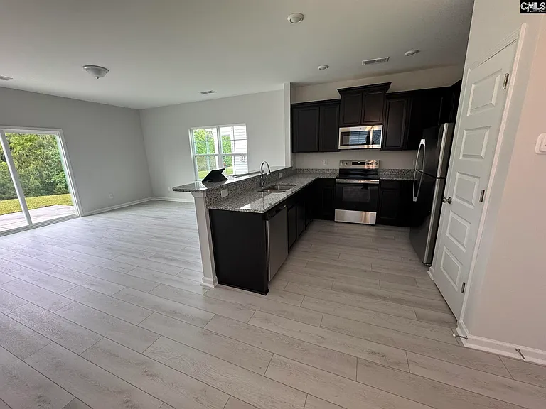 1517 Loose Leaf Ln — Photo 3