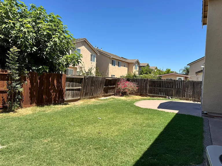2921 Bowens Ln — Photo 4