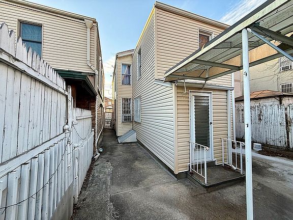 4th image of 54-05 68th St #1