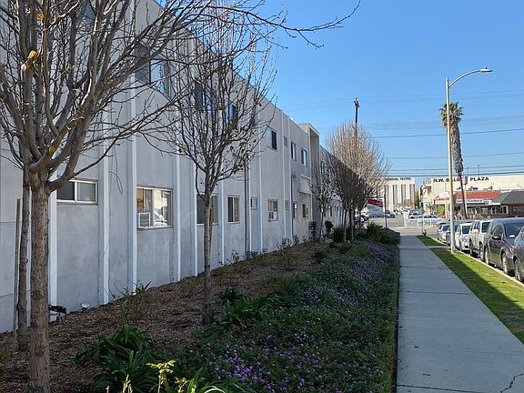 2nd image of 16950 Blackhawk St APT 3