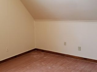 5672 N 69th St, Milwaukee, WI 53218