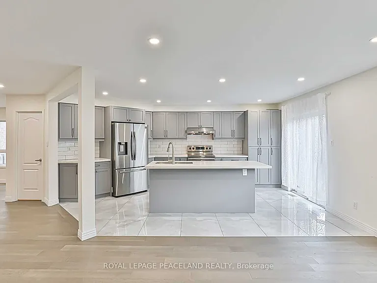 241 Fred McLaren Blvd — Photo 12
