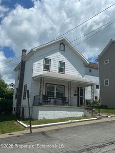 6A Cherry Ave, Carbondale, PA, 18407
