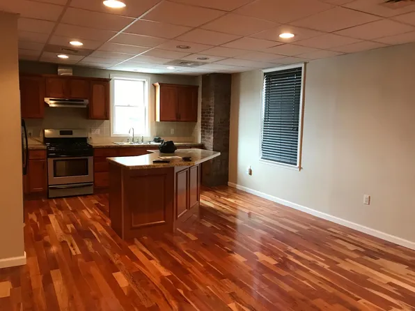 436 Larch St, Scranton, PA 18509