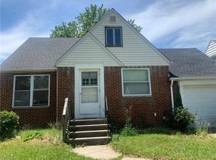 384 E 264th St, Euclid, OH