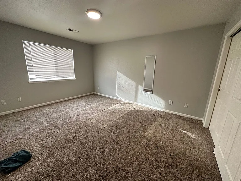 805 16th Street — Photo 14