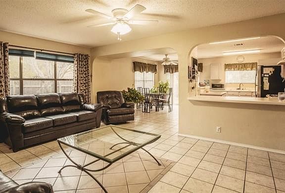 3rd image of 9616 Dalewood Dr