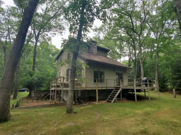 2713 E White Lake Dr, Twin Lake, MI 49457