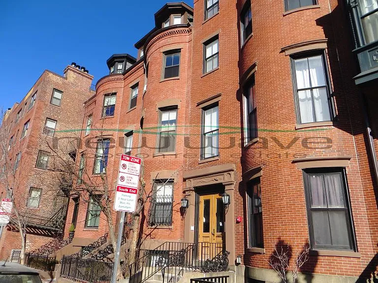 656 Massachusetts Ave #2 — Photo 10