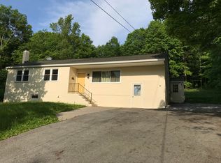 474 Pine Hill Rd, Pleasant Valley, NY 12569