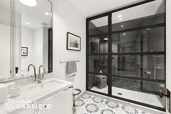 Rented by Leslie J. Garfield | media 28