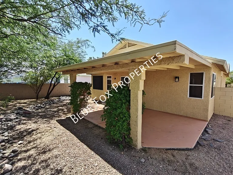 9422 E Cork St — Photo 24