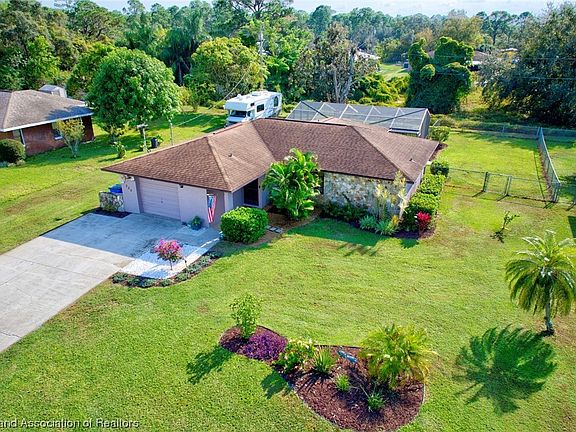 5th image of 225 Sunnybrook Ln