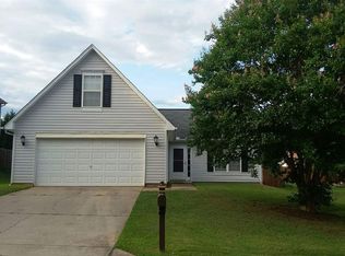 230 Kittiwake Ln, Boiling Springs, SC 29316