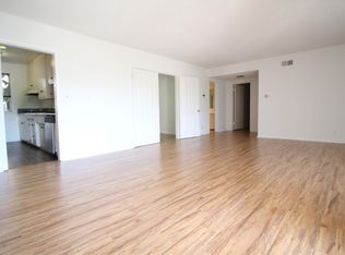 8207 De Longpre Ave APT 1, West Hollywood, CA 90046