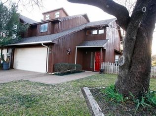 612 Harbor Cir, Azle, TX 76020