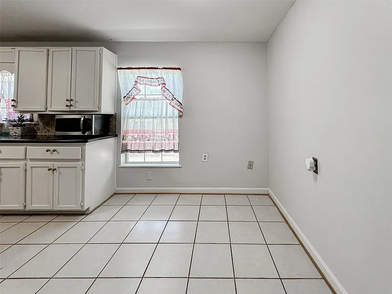 132 Grothe Ln — Photo 16