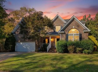 310 New Parkside Dr, Chapel Hill, NC 27516
