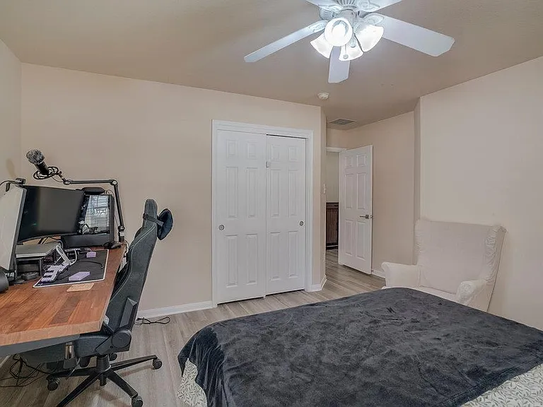 2724 Kickapoo Cavern Dr — Photo 19