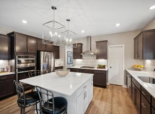 6613 Coach House Ln, Hamel, MN 55340