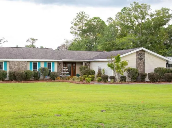97 Andrea St, Baxley, GA 31513