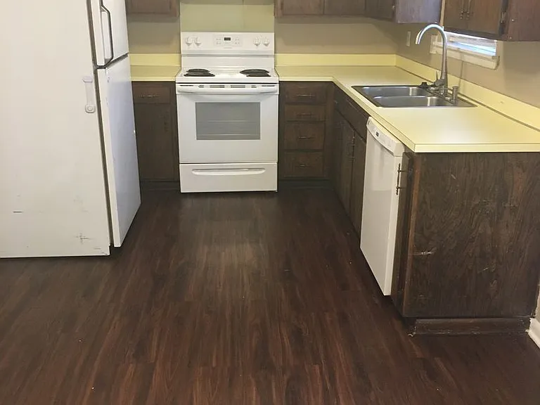 346 W Redwing Cir — Photo 2