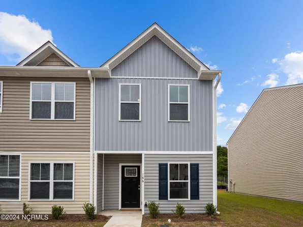 166 Buckhorn Avenue, Holly Ridge, NC 28445