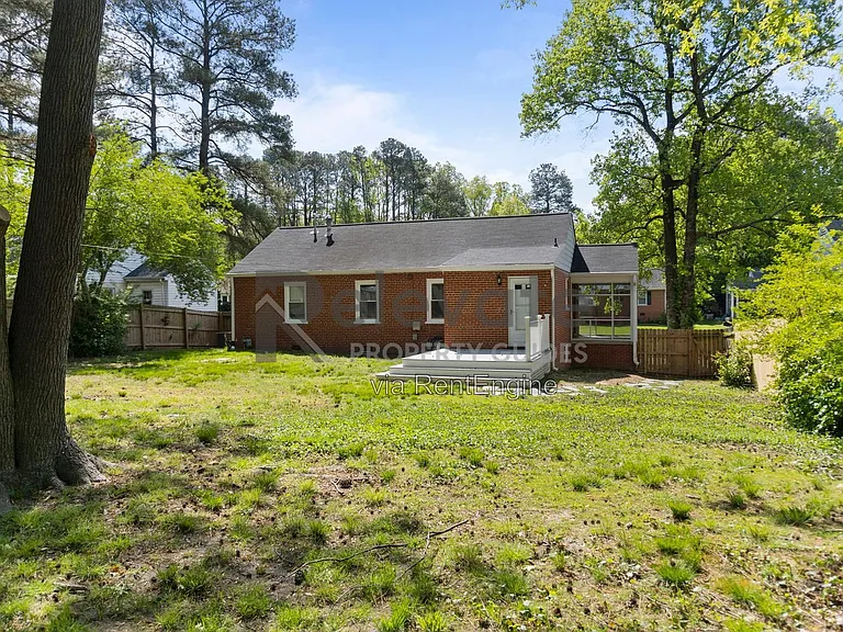 9020 Weldon Dr — Photo 23