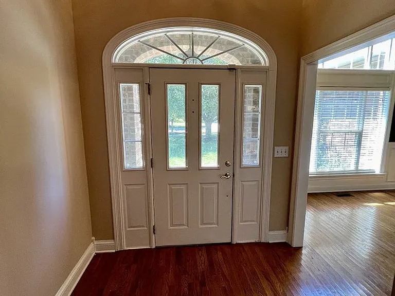 2201 Keegan Dr — Photo 5