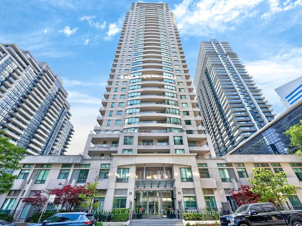 23 Hollywood Ave #808, Toronto, ON M2N 7L8