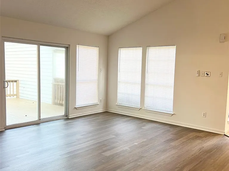 52 Bitterwood Cir — Photo 10