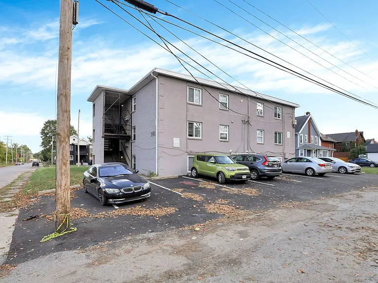 1581 E Mound St #3A — Photo 5