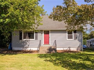 107 Crestwood Ave, Waterbury, CT 06704