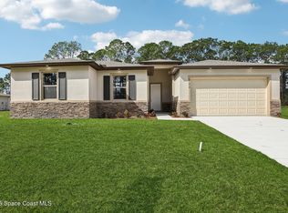 1427 Damon Rd SE, Palm Bay, FL 32909