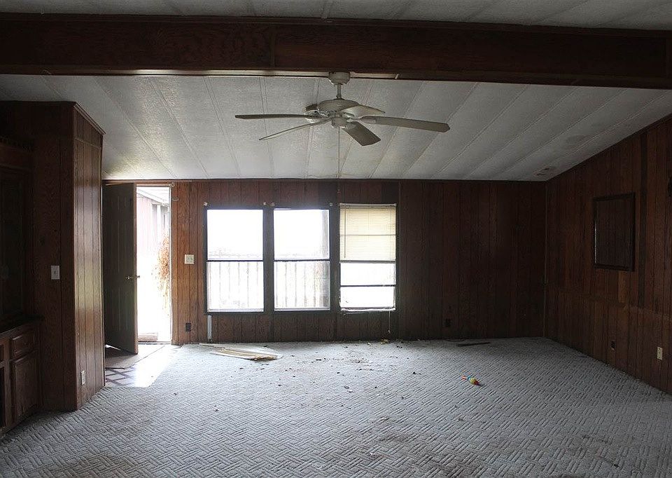 2nd image of 268 Williams St