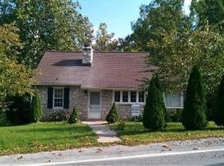 1317 Hares Hill Rd, Phoenixville, PA 19460