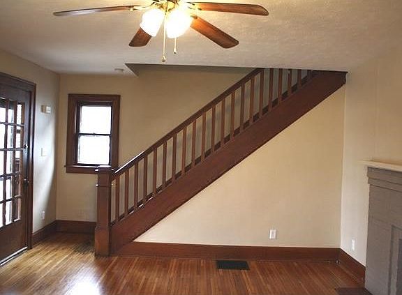 3rd image of 146 N Chillicothe St