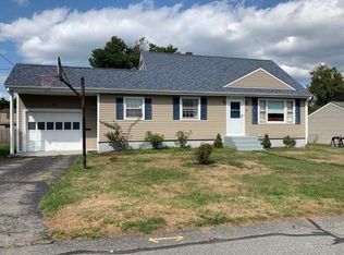 81 Ralph Chapman Rd, Swansea, MA 02777