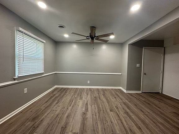 4th image of 3416 Plum Cres