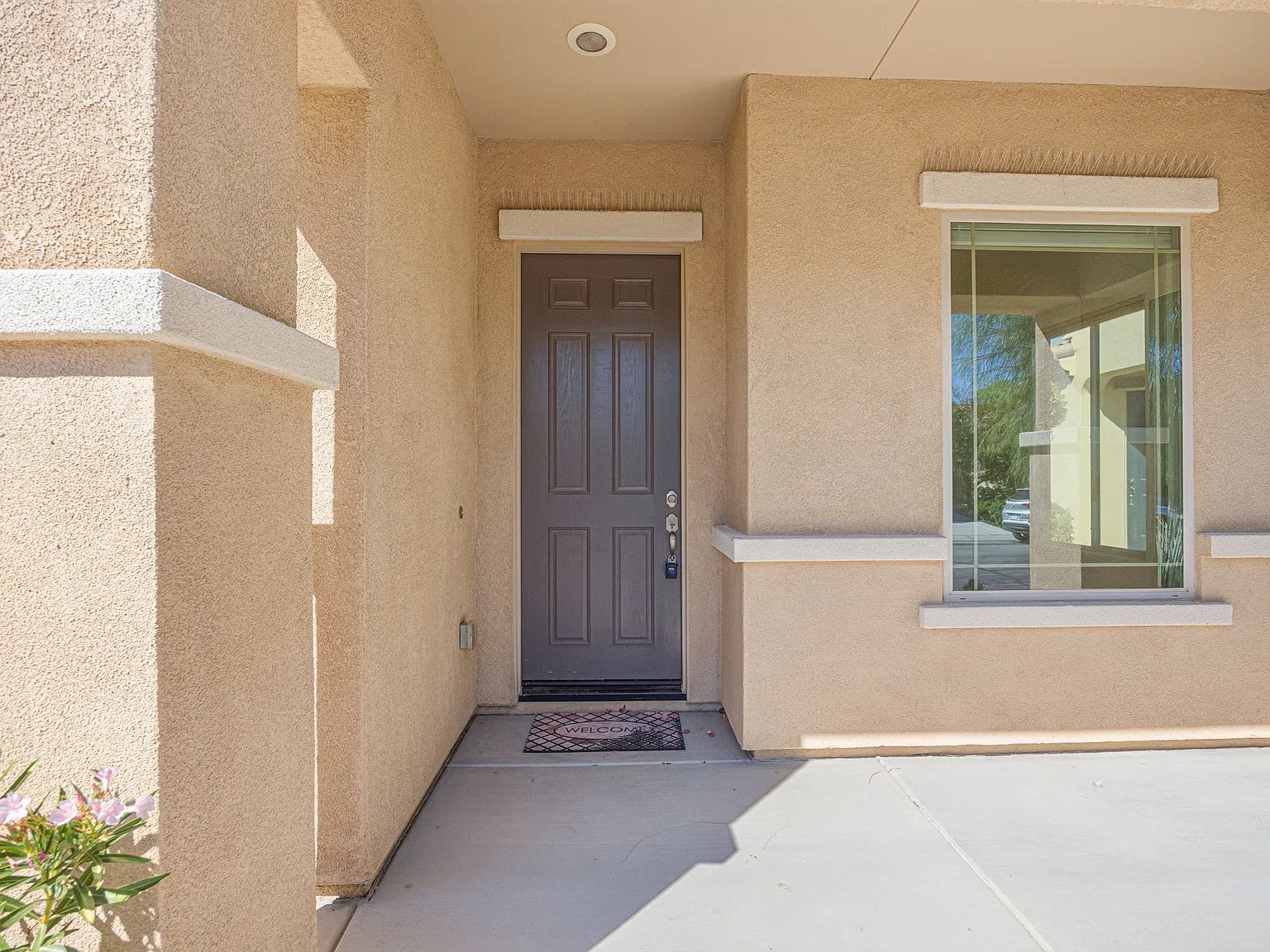 2 bed, 1512 sqft, $2,995 — Photo 3